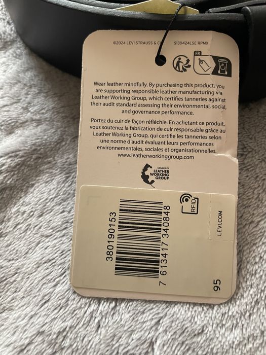 Чоловічий чорний шкіряний ремінь Levi’s 38019;0153