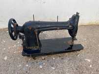 Máquina de costura antiga