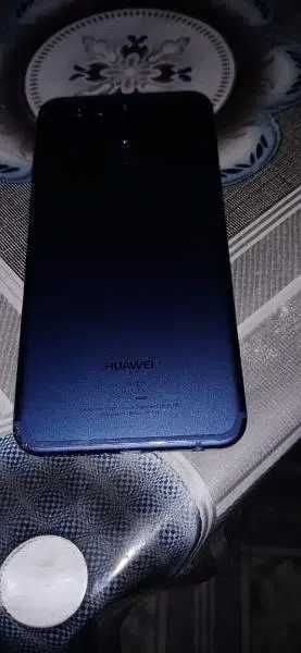 Huawei nova 2 plus avaria