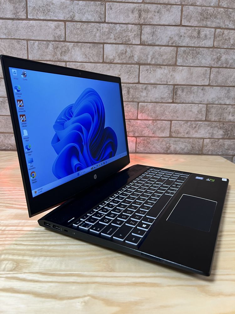 HP Pavilion GTX - 1060 max q/I7-8750H/SSD - 256/SSD-1Tb