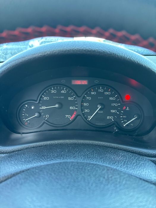 Peugeot 206 1.1 gasolina