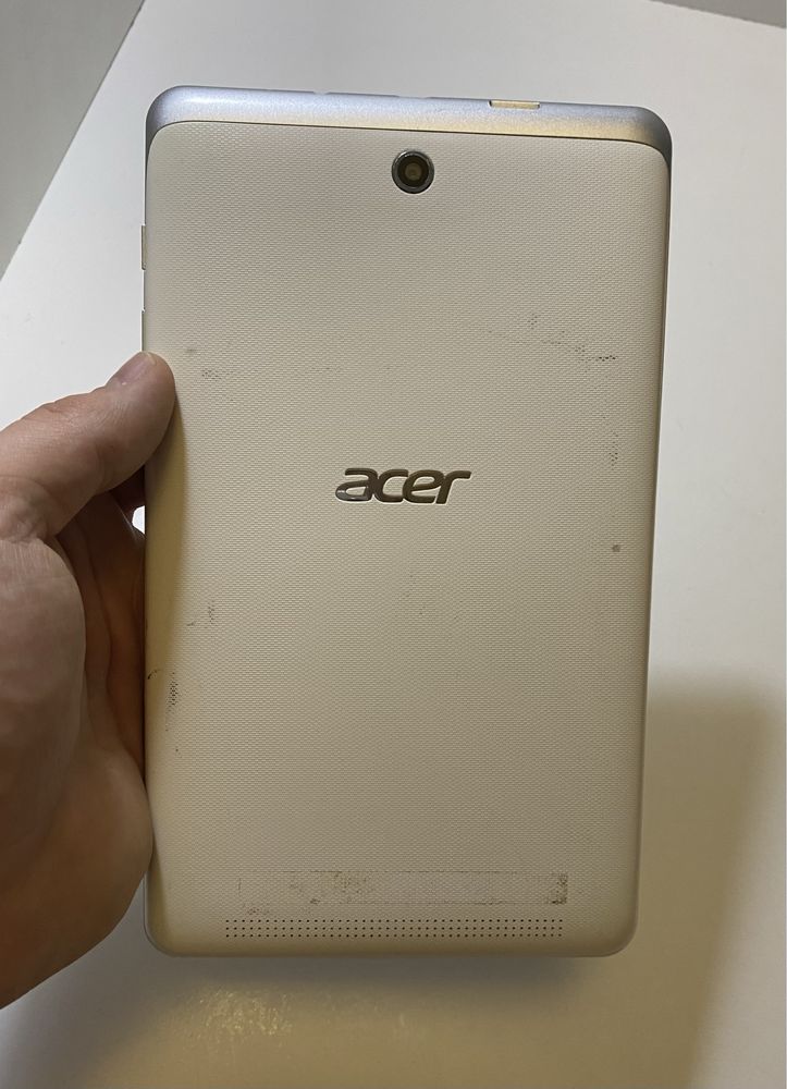 Планшет acer на запчастини! D572