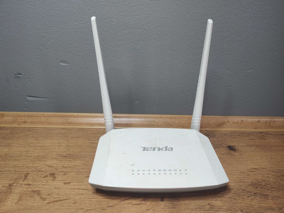 Modem ADSL z Wi-Fi Tenda V300 + zasilacz