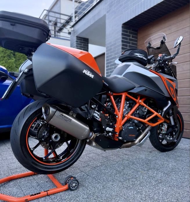 KTM 1290 SuperDuke GT 2019r bardzo bogate wyposażenie stan wzorowy