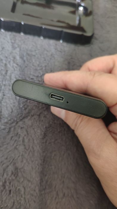 Disco externo 1Tb 
Entrego em mãos na zona de S