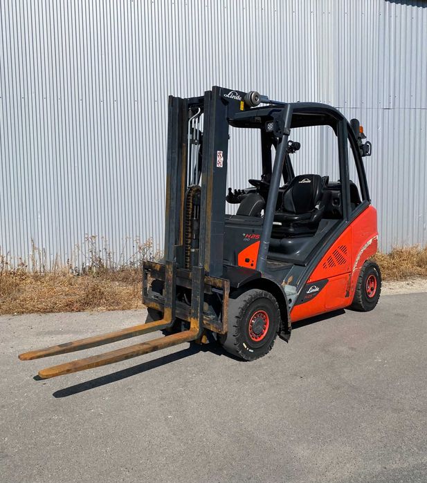 Wózek widłowy LINDE H25T, TRIPLEX, PRZESUW BOCZNY, 2017 rok