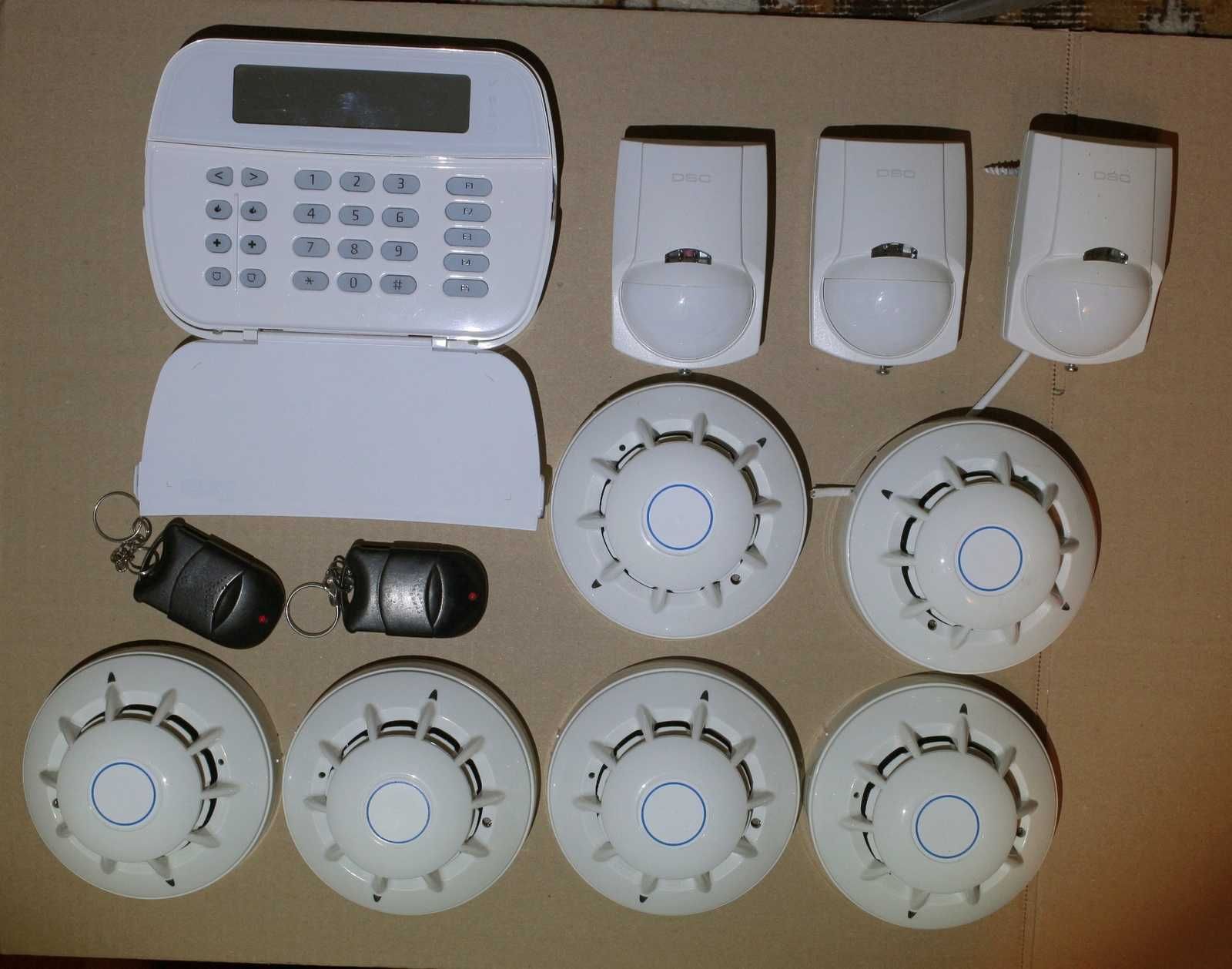 System Alarmowy zestaw GTX2 Płyta HS2064 czujka PIR LC100 czujnik dymu