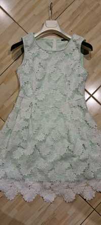 Koronkowa sukienka mietowa L Orsay