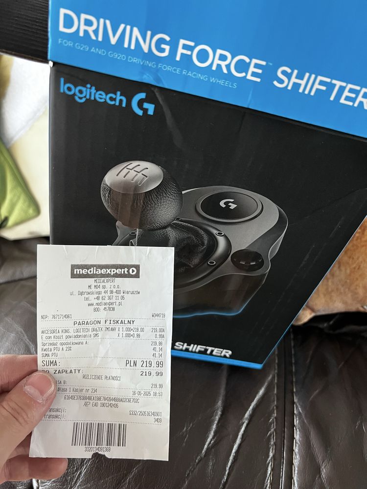 Kierownica do PC i PS4 i PS5 + Stojak - Logitech G29 +skrzynia shifter