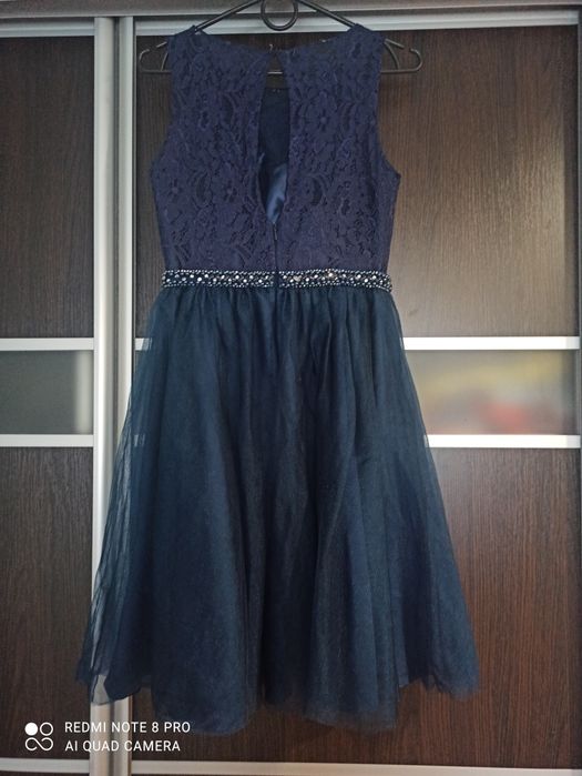 Платье праздничное