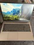 IdeaPad Slim 3 15IAH8