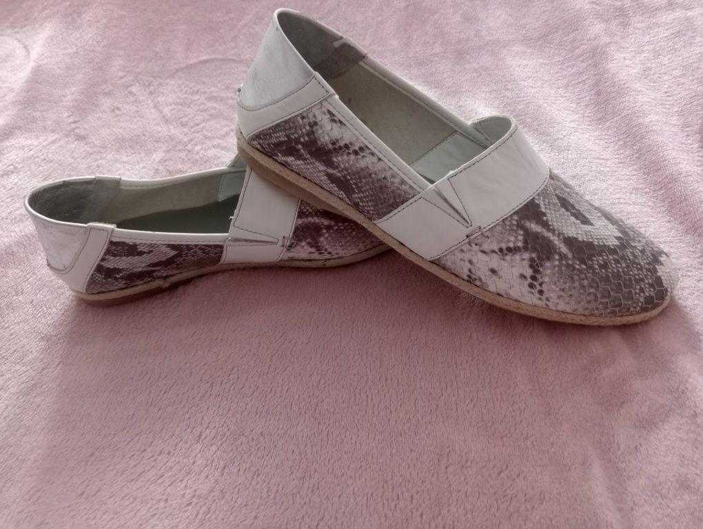 Nowe buty, espadryle Venezia 41