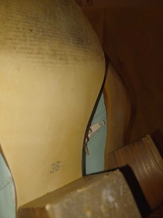 Botins em pele da Ruika