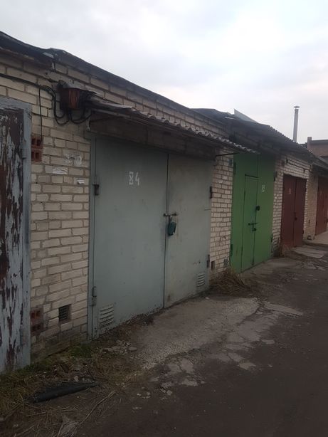 Продам теплий гараж біля Адреналіну "СИНТЕТИК