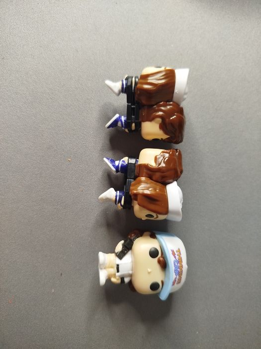 Стів і Робін 2 шт, Дастін 1 шт з ниточкою обмін або продаж