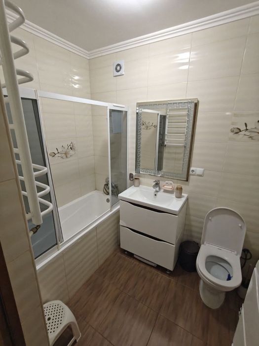 Оренда 3-кімнатної квартири в новобудові +  і підвал