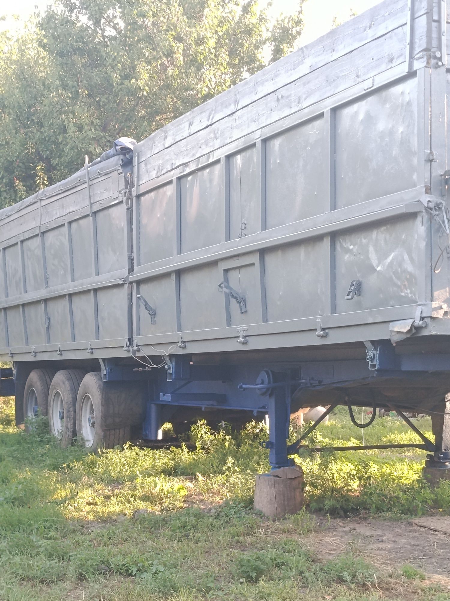 Продам полуприцеп самосвал Samro SR334