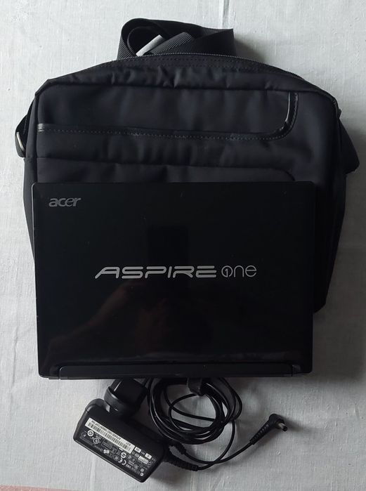 Продам нетбук робочий