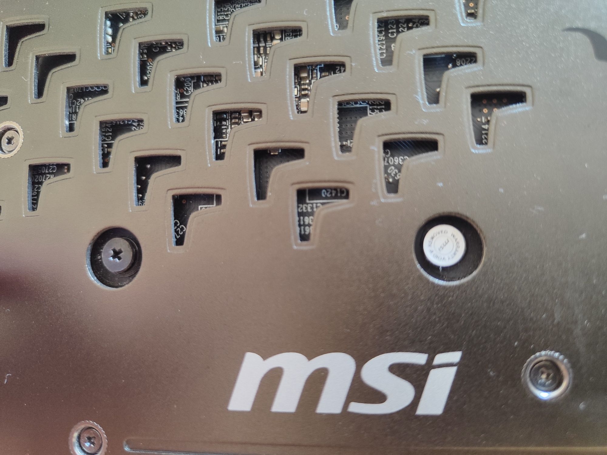 Відеокарта MSI Radeon RX Gaming 580 8gb
Працює справно , з коробкою