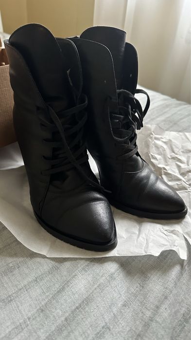 Черевики на підборі зима,жіноче взяття