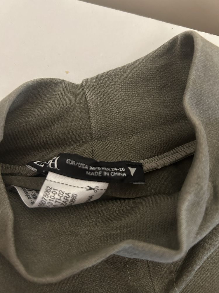 Conjunto verde sem costuras da zara