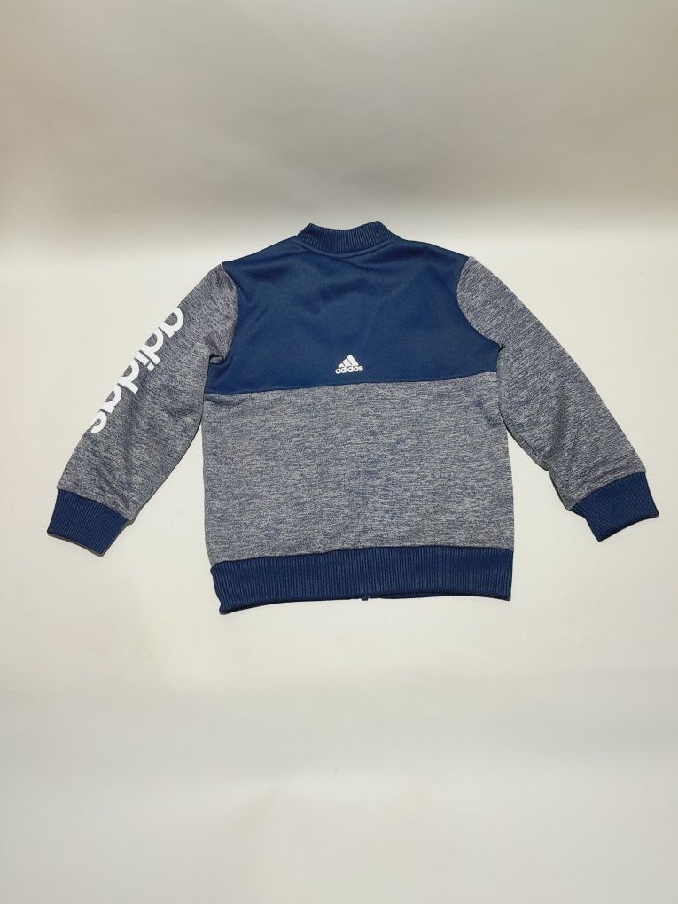 Спортивный костюм детский Adidas на 4-5 лет