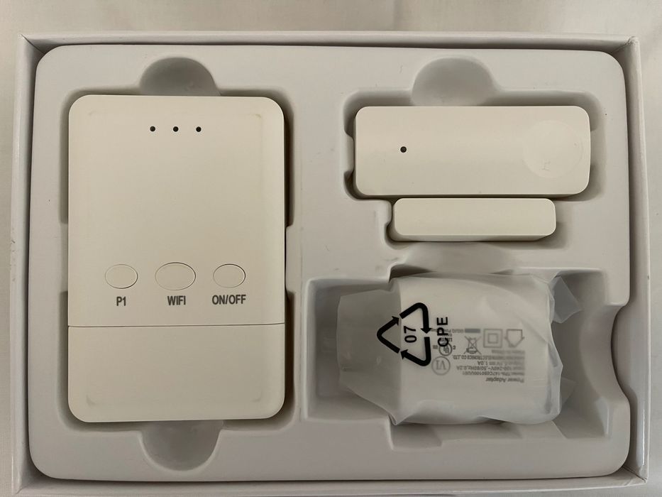 Smart Wireless Garage Door Opener - Universal