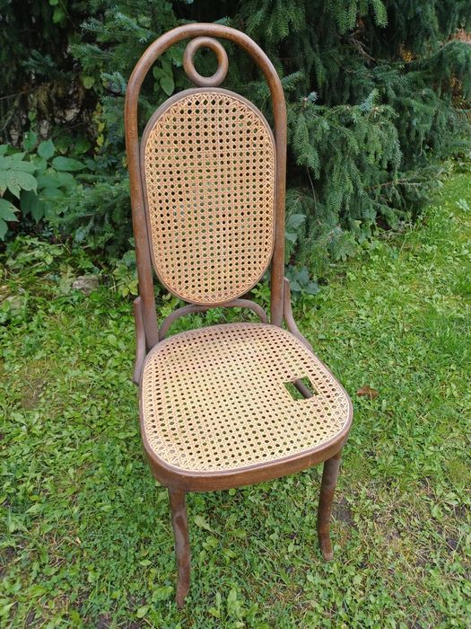 Krzesło Thonet, mebel gięty z Jasienicy, ratan, prl,  vintage