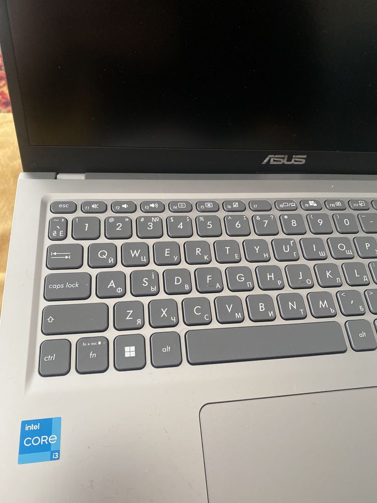 Ноутбук Asus