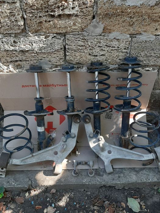 Скійки та пружини Nissan x-trail t30 повний привід