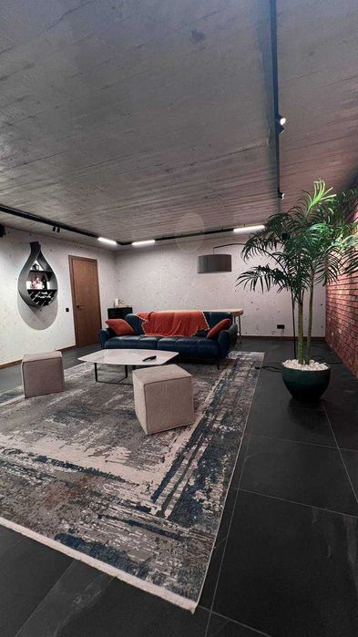 Продажа одноэтажного дома с бассейном и ремонтом в Сосновом Береге.