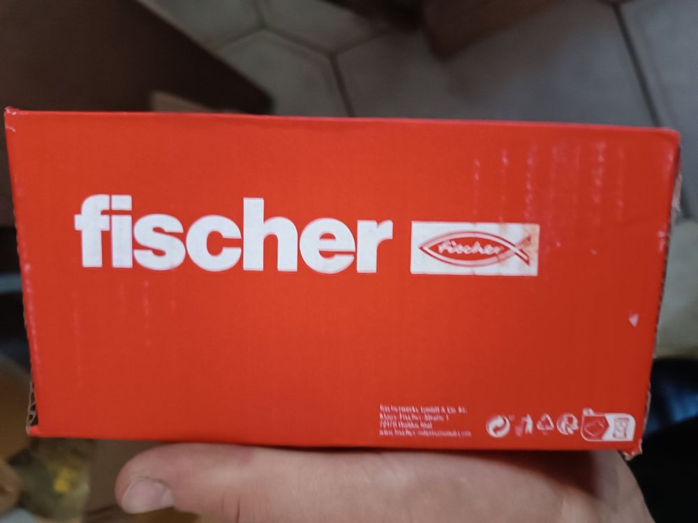 Анкерний болт fisher