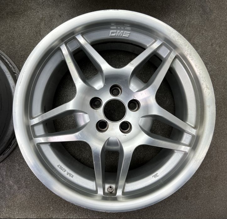 Диски R17 5 100 et27 J8.5 vw golf 4 bora subaru субару