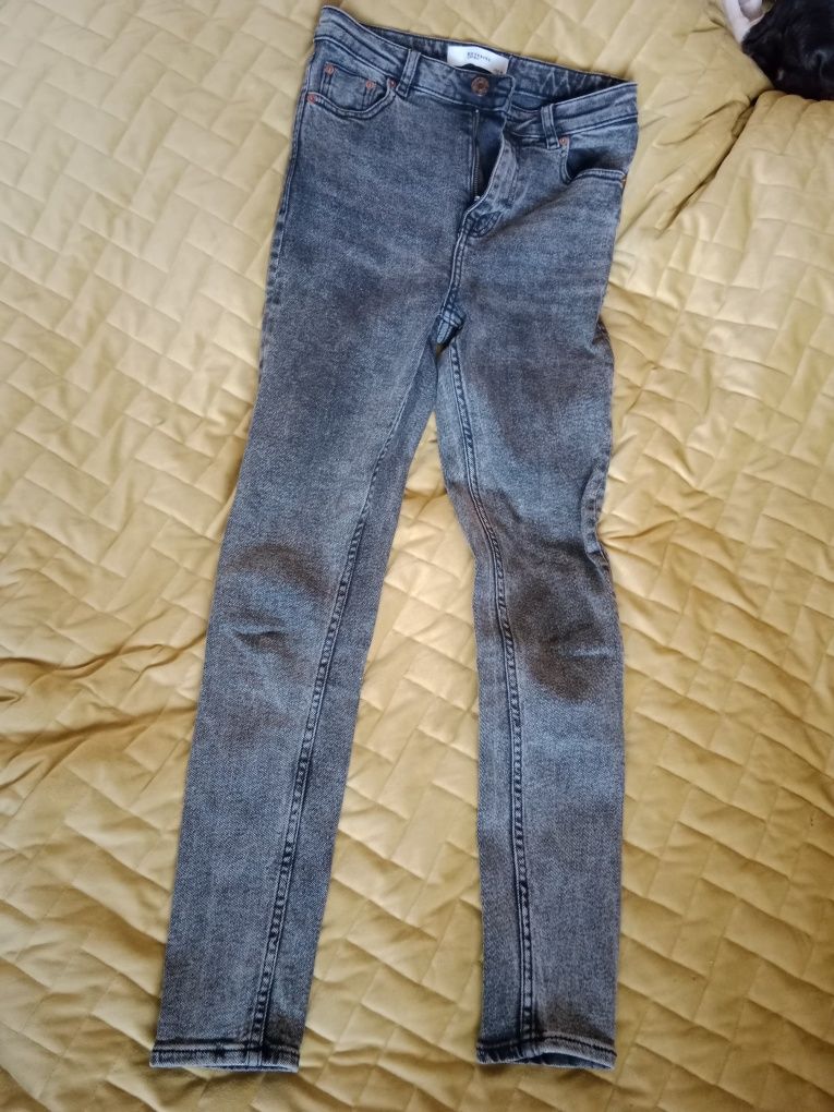 Spodnie dżinsowe szare Reserved skinny jeans rozmiar 36