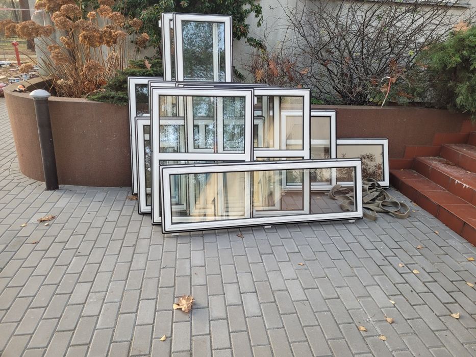 Stare okna  i ramy pcv