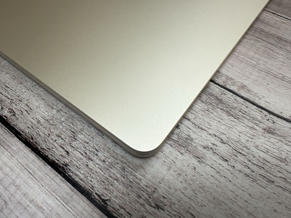 MacBook Air 13.6 STL/10C GPU/8GB/512GB назапчастини