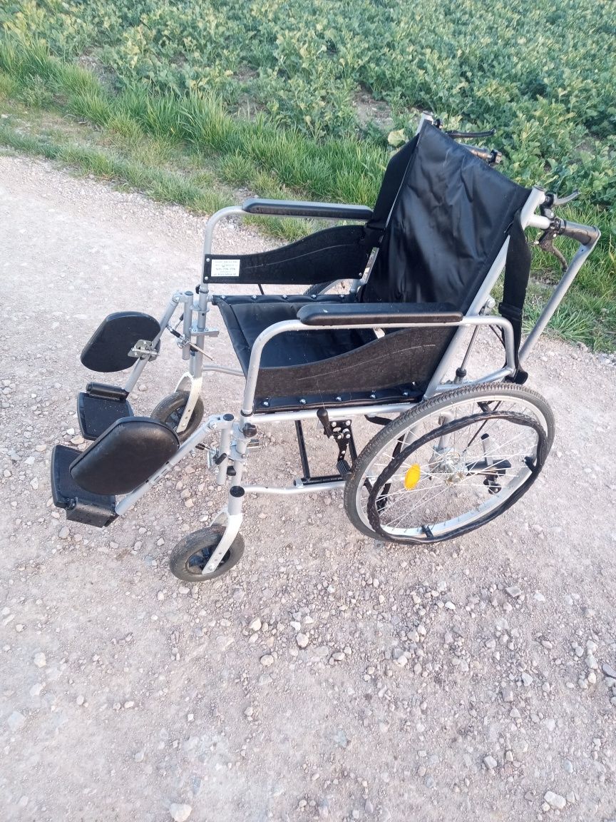 Wózek inwalidzki firmy Timango
