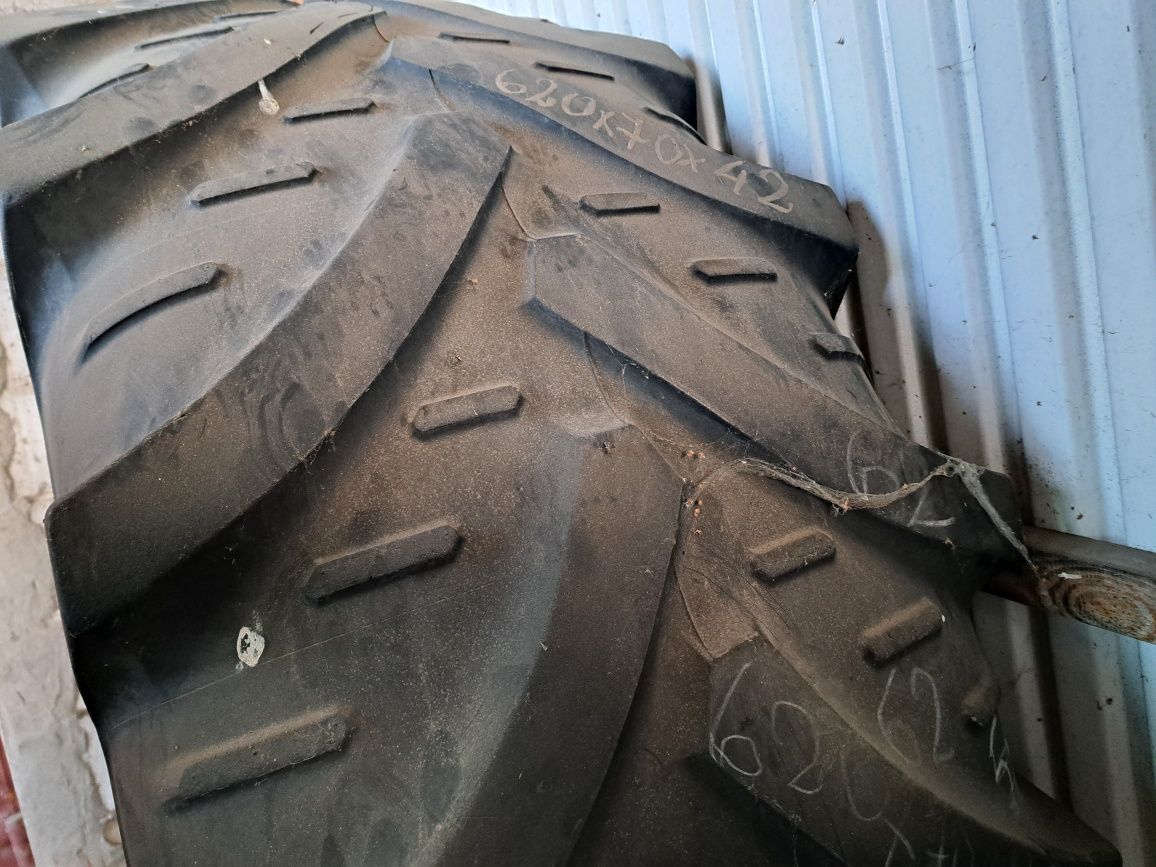 Opona 620/70r42  620/70-42