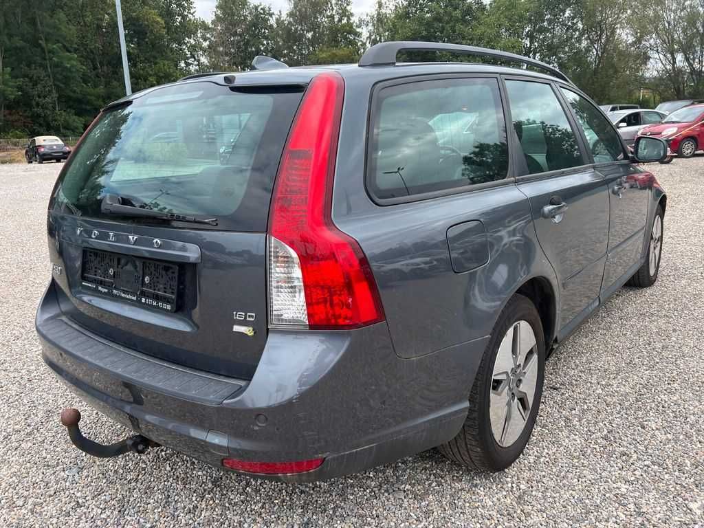 Бампер передній Volvo V50 III разборка Вольво В50 3 запчастини