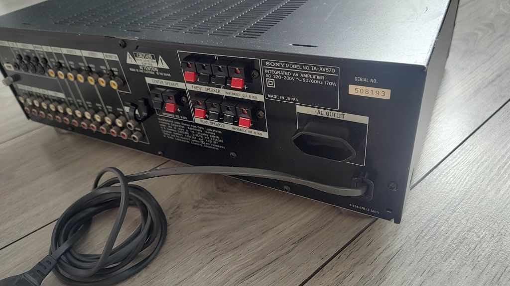 SONY TA-AV570 wzmacniacz