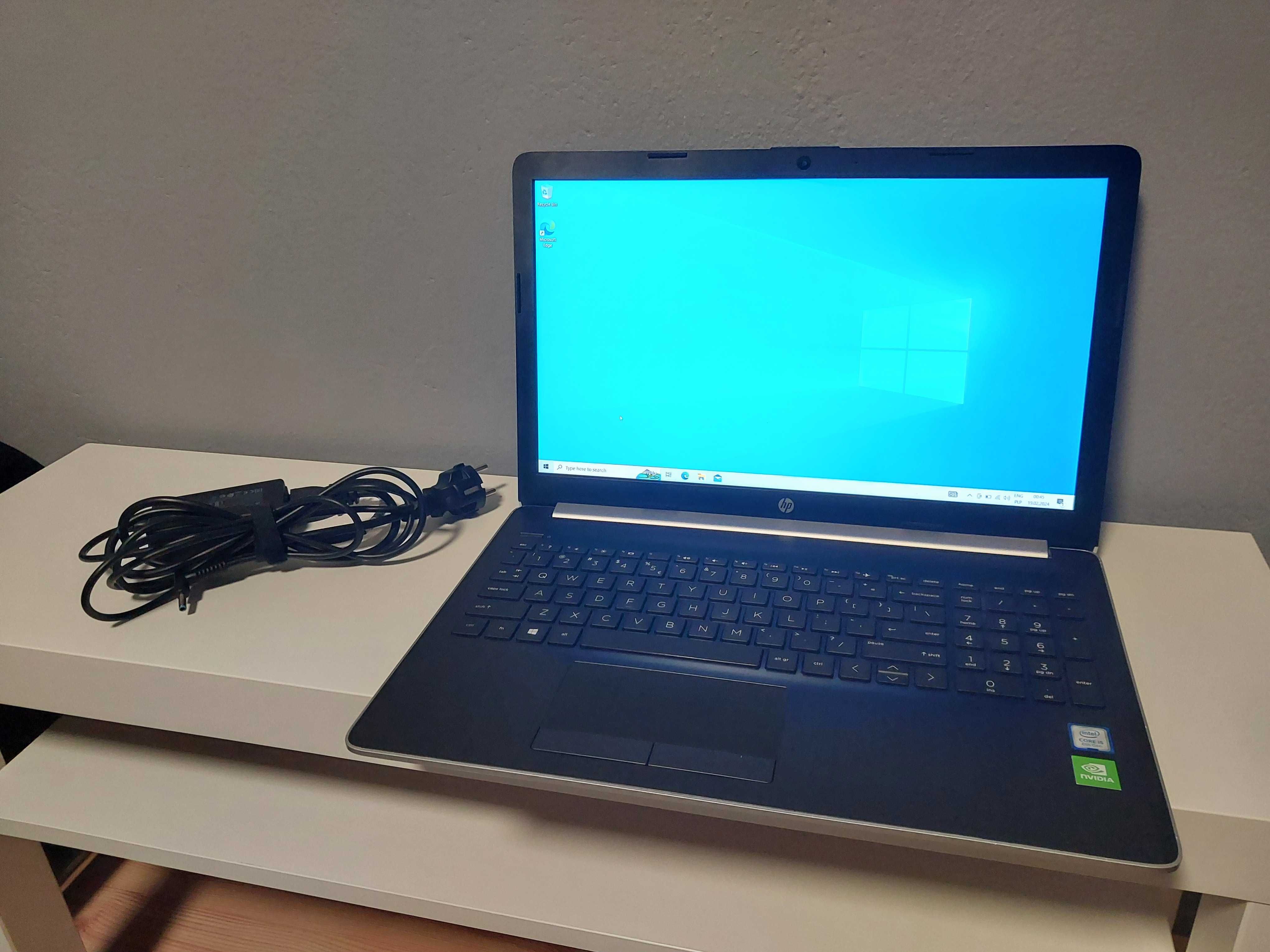 Laptop HP 15 (windows 10)