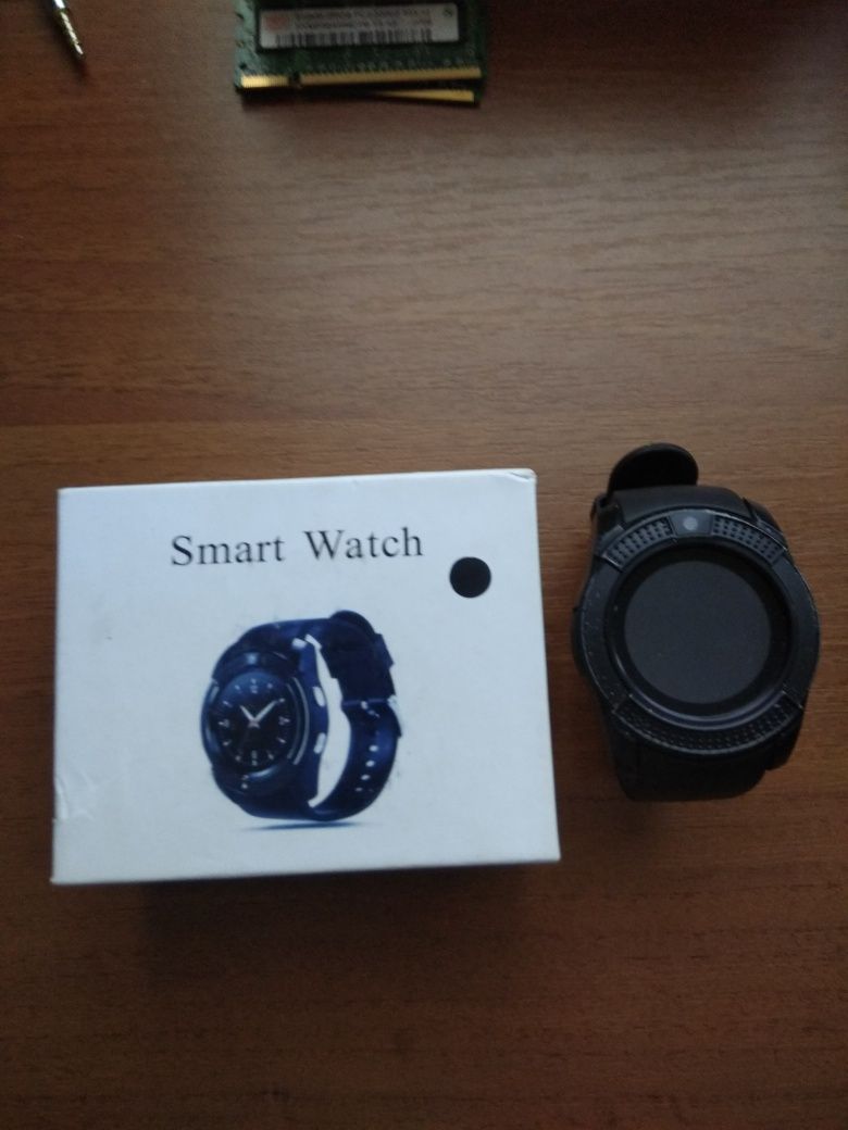 Продам Smart Watch