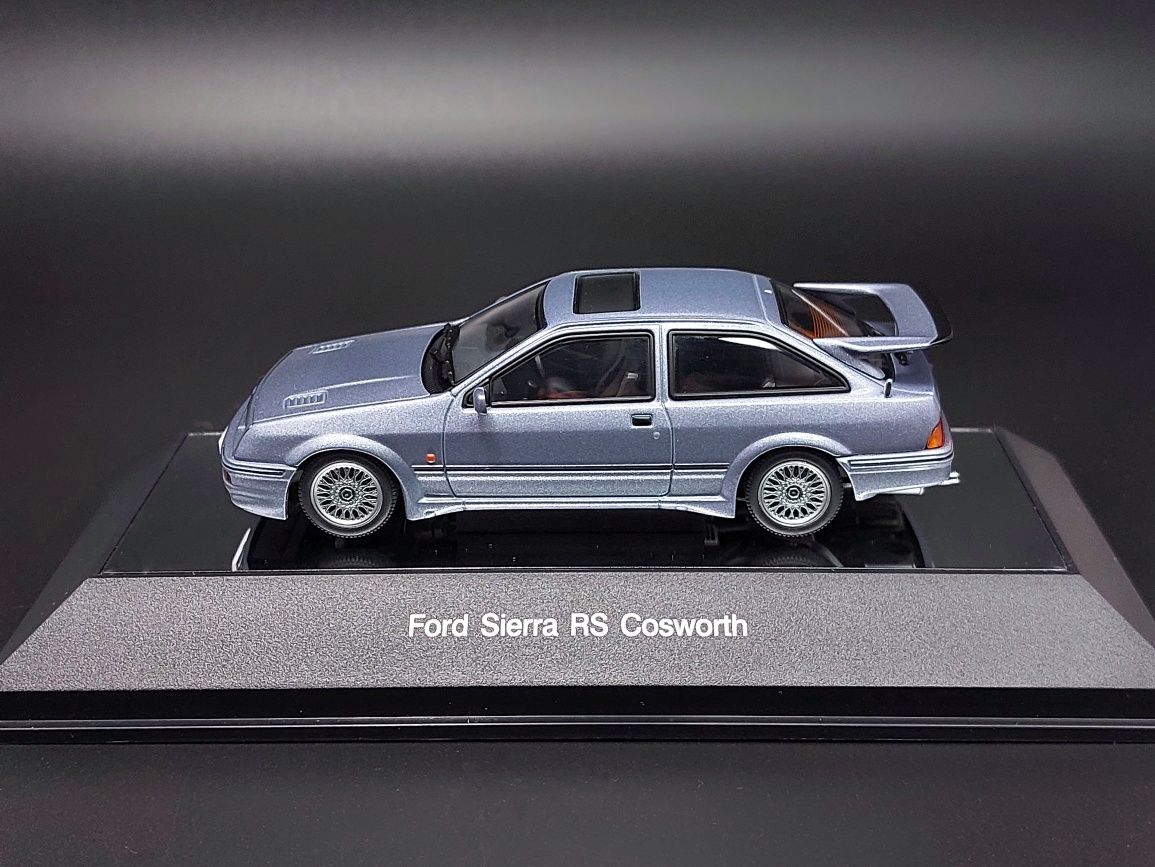 Модель 1:43 Ford Sierra RS Cosworth, (AutoArt)