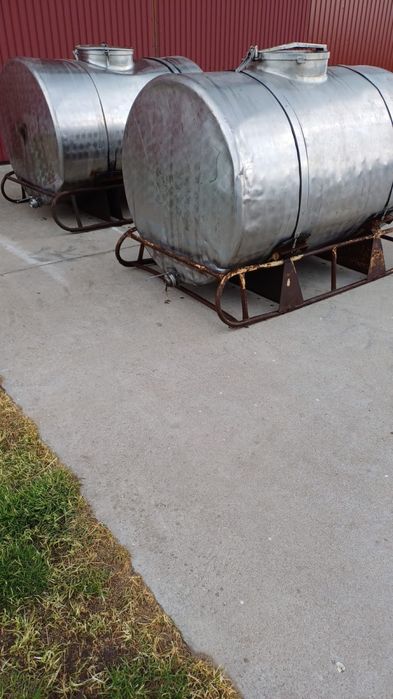 Zbiorniki kwasoodporne beczka nierdzewna 2000 l