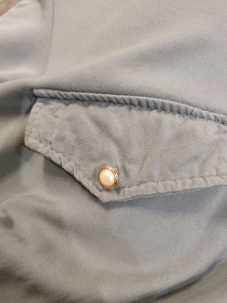 Bluzeczka oliwkowa ze sznurkami r. XL