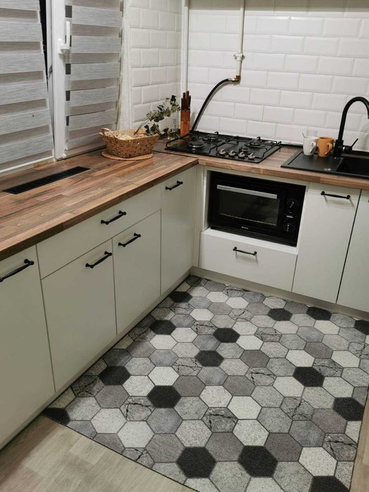 КИЛИМОК, який ЗАХИЩАЄ підлогу і прикрашає ДІМ