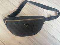 Saszetka Guess nerka TORINO