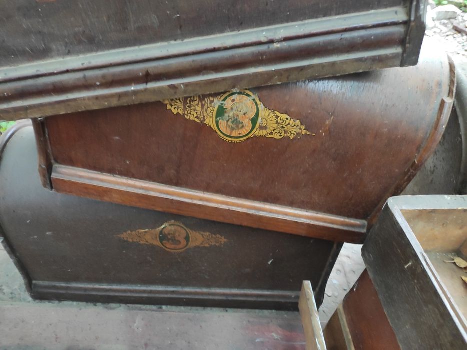 Крышки, столешницы, Ящики шукляди от старинной швейной машинки Зингер
