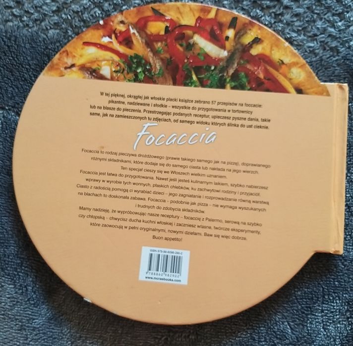 Książka z przepisami na focaccie