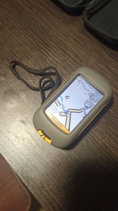 Туристичний GPS-навігатор Garmin Dakota 10